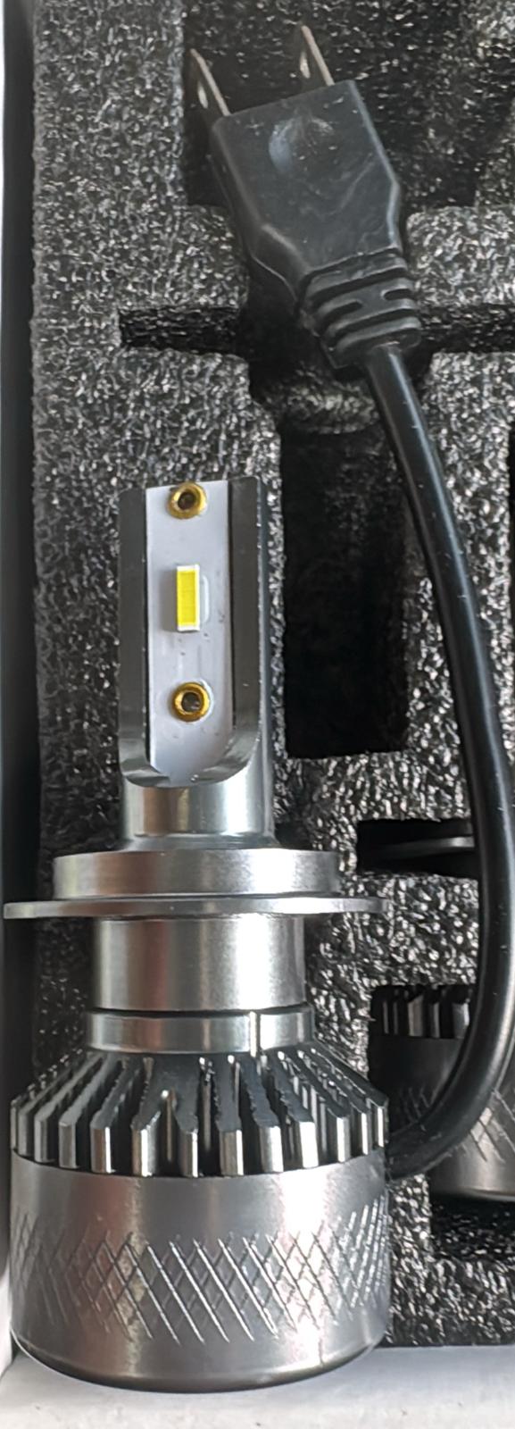 Coppia kit lampade luci LED auto fari H7 Mini L6 - immagine 2